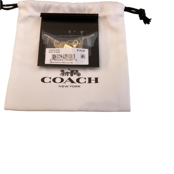 Coach Pearl Necklace , 16 inches in GoldTone. New with Original pouch - Picture 2 of 5